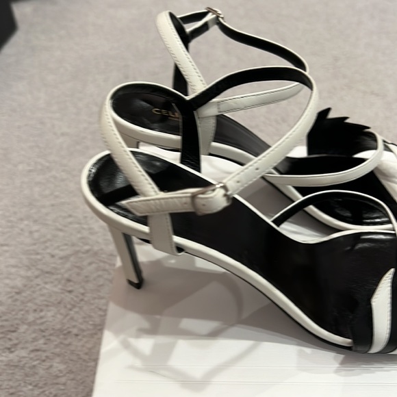 Celine size 38 (8us) beautiful white and black feathered sides. - Picture 8 of 11